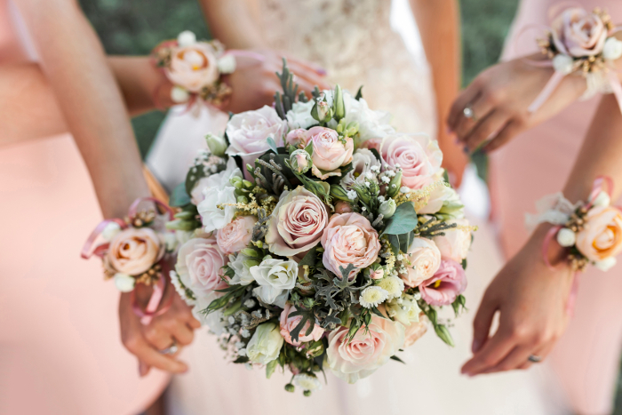 Maid of Honor Duties Checklist