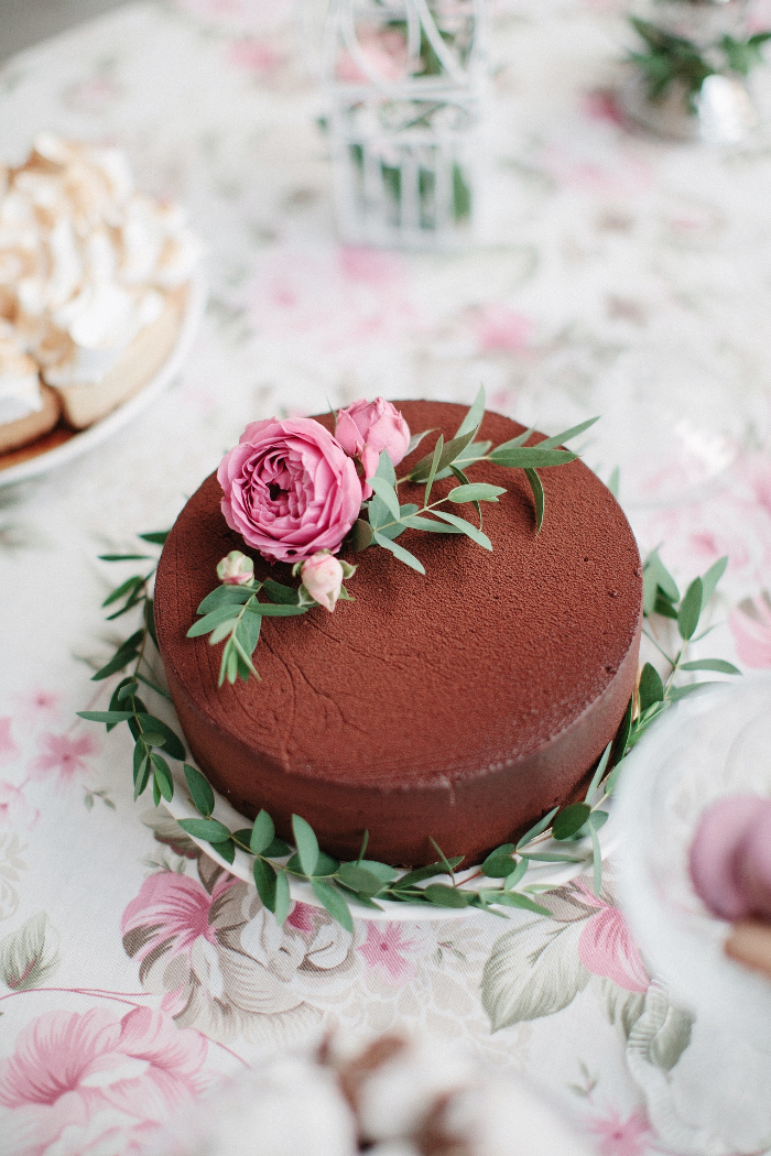 How to Make Your Own Wedding Desserts